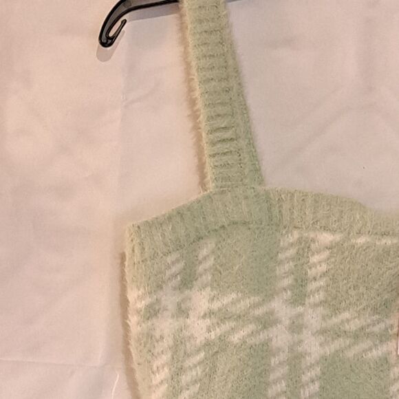 Pac Sun Kendall & Kylie Fuzzy Square Neck Tank Top - Size S NWT - Picture 8 of 16